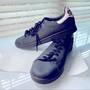 Men’s size 14  Black and White adidas shoes from 2007 Amazon.com | adidas Men main image 2